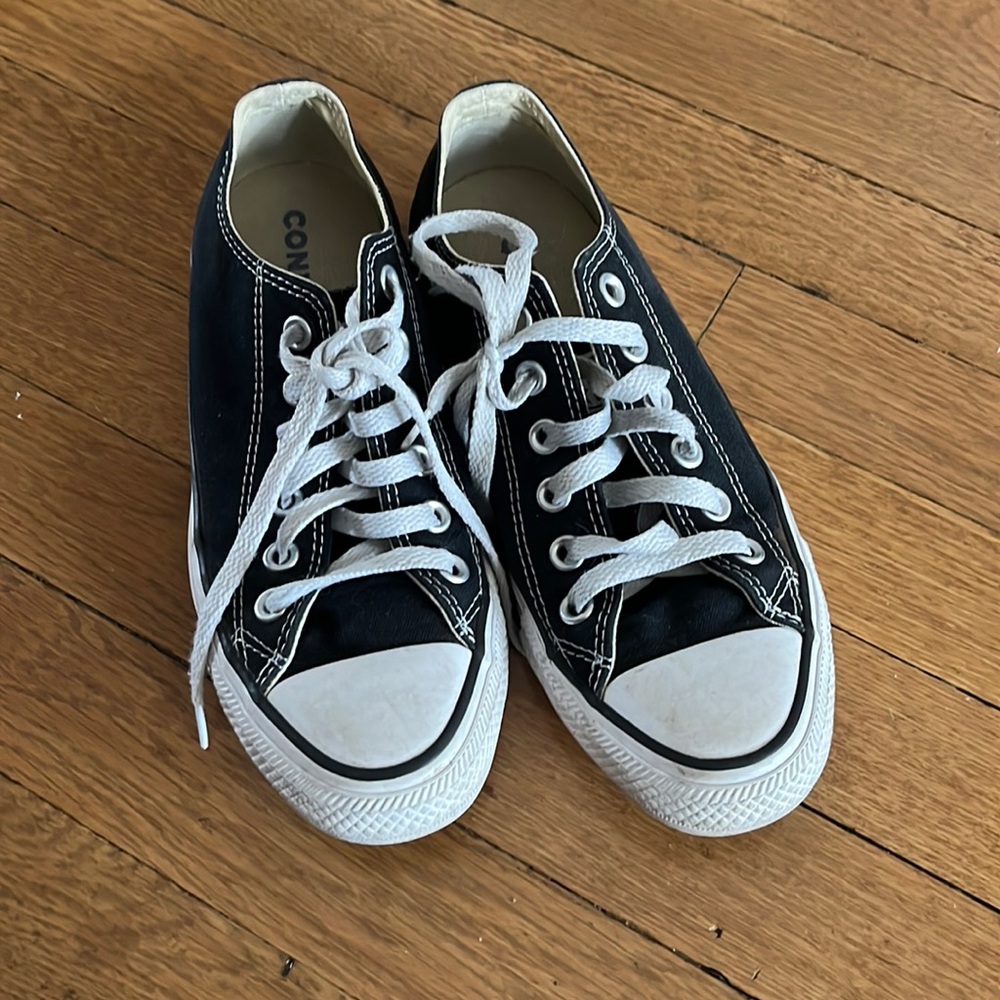 Black canvas converse sneakers